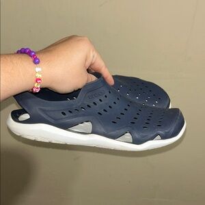 MEN'S CROCS Dark Blue Perforated Clogs